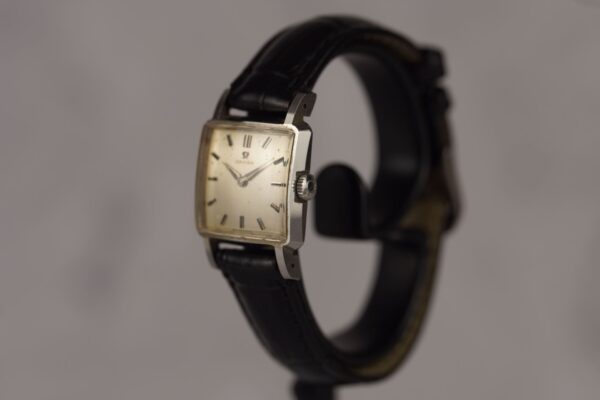 Omega "Carré" 3994.61 – Image 2
