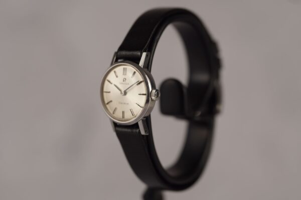 Omega Genève 511.213 – Image 2