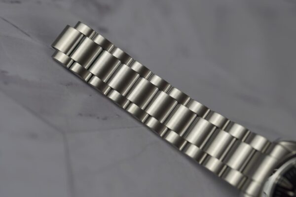Omega Seamaster Aqua Terra 2518.50 – Image 12