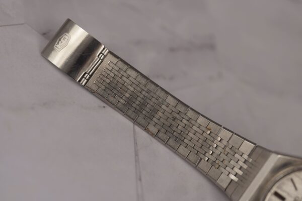 Seiko King Quartz 4822-8120 – Image 12