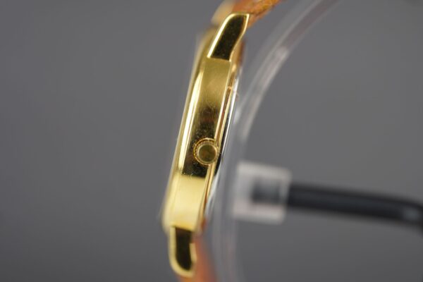 Tissot Quartz C240 – Image 3