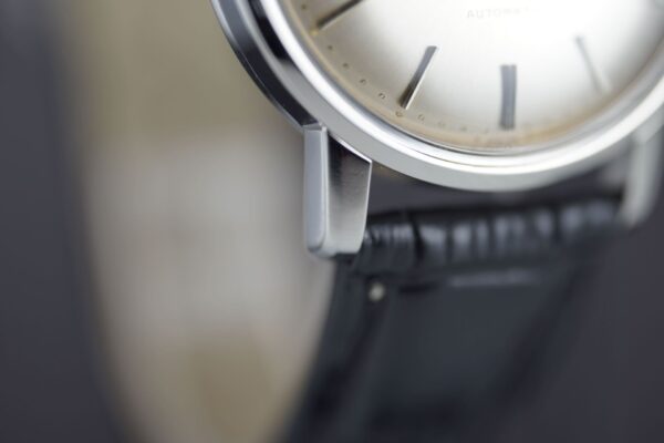 IWC "Türler" Vintage R802A – Image 9