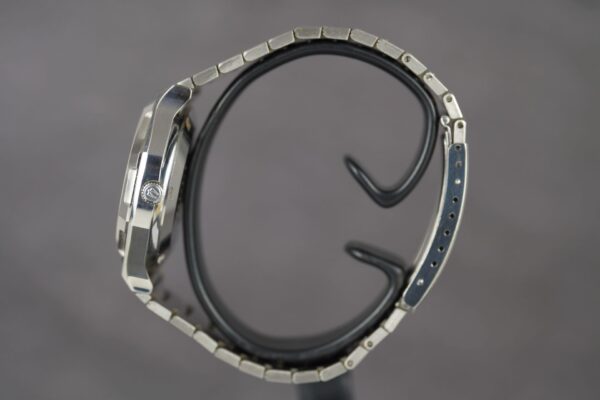 Bulova "Overseas" 12092 – Image 3