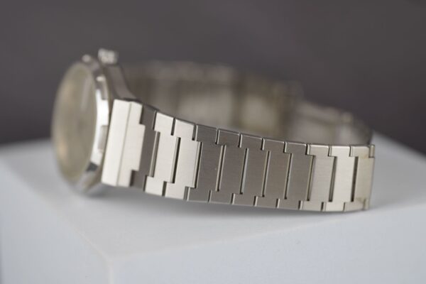 Bulova "Overseas" 12092 – Image 12