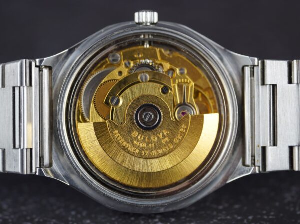 Bulova "Overseas" 12092 – Image 15