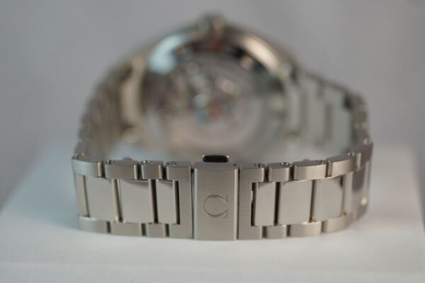 Omega Seamaster Aqua Terra 522.10.42.21.03.001 – Image 11