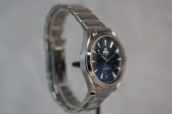 Omega Seamaster Aqua Terra 220.10.41.21.03.004 – Image 4