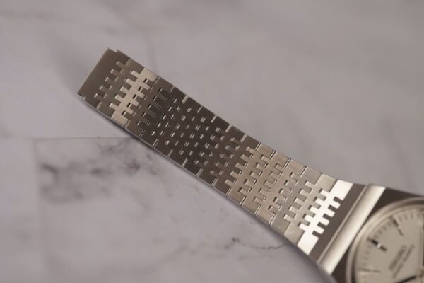Seiko Grand Quartz 9943-8000 – Image 12