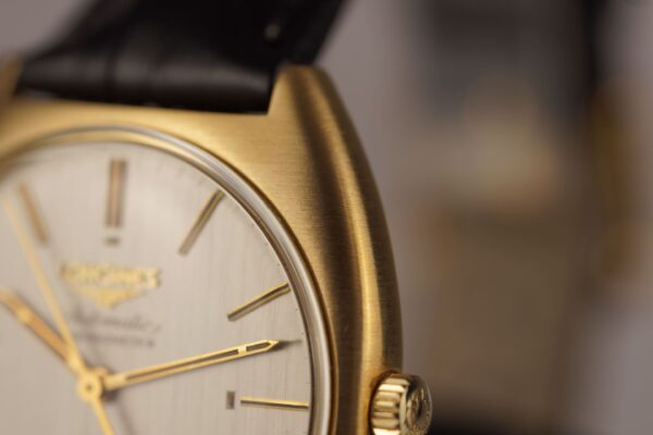 Longines Ultra-Chron Chronometer 3202 1 – Image 6