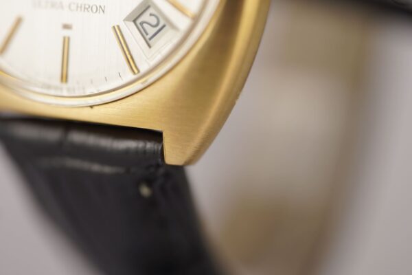 Longines Ultra-Chron Chronometer 3202 1 – Image 7