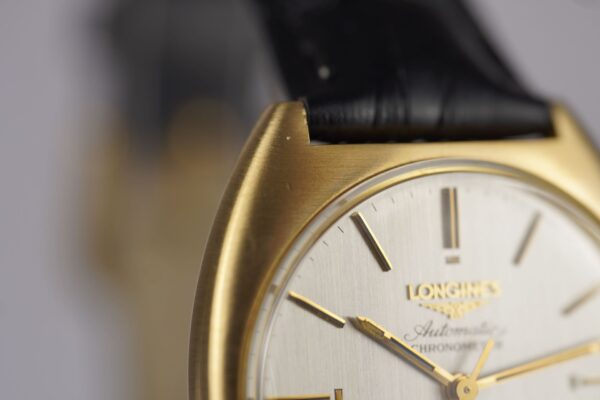 Longines Ultra-Chron Chronometer 3202 1 – Image 8
