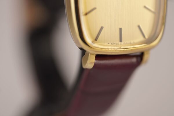 Longines Vintage "Tonneau" 805 1089 – Image 10