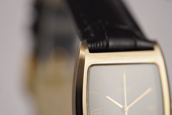 Seiko Dolce "Tonneau" 6030-5320 – Image 9