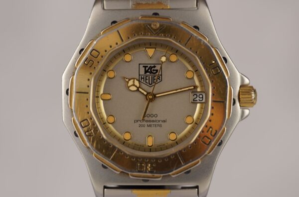TAG Heuer Professional 3000 934.206 – Image 6