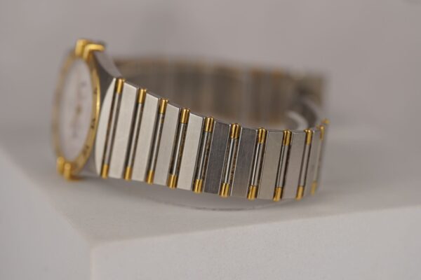 Omega Constellation 396.1070 – Image 11