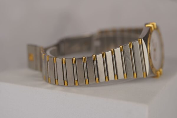 Omega Constellation 396.1070 – Image 12