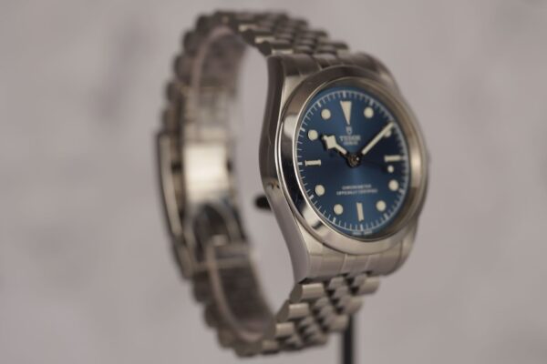 Tudor Black Bay 41 M79680-0002 – Image 4