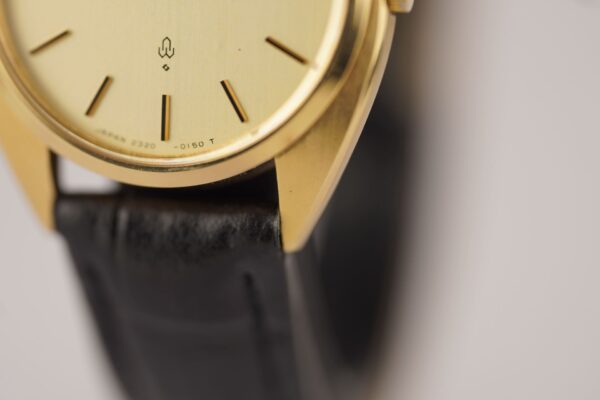 Seiko Quartz "C Shape" 2320-0040 – Image 8
