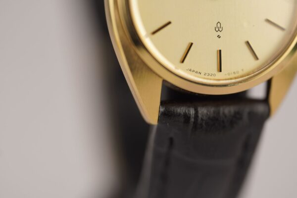 Seiko Quartz "C Shape" 2320-0040 – Image 10