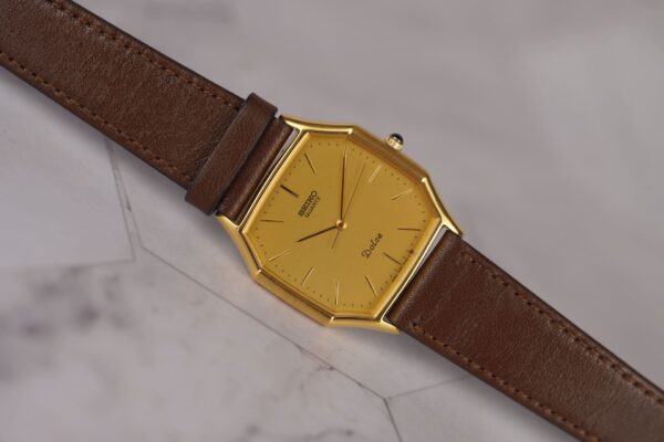Seiko Dolce "Tonneau" 9521-5130 – Image 11