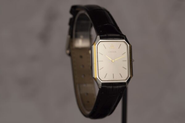 Seiko Credor "Tank" 9570-5220 – Image 4