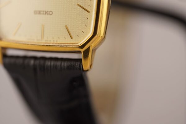 Seiko Dolce Tonneau 8N41-5160 – Image 8