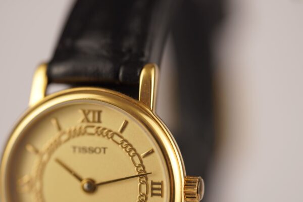 Tissot Chaîne D'or E238 – Image 7
