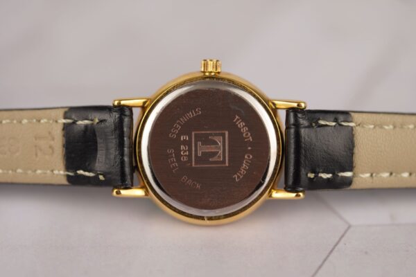 Tissot Chaîne D'or E238 – Image 14