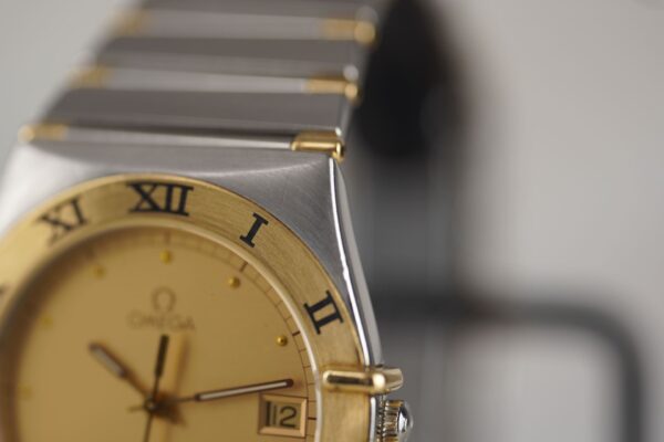 Omega Constellation 396.1070 – Image 6