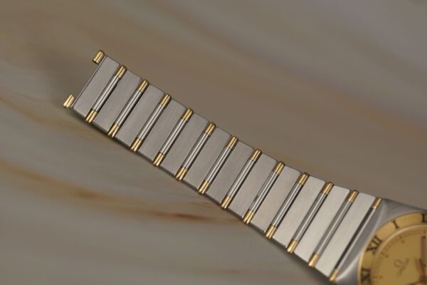 Omega Constellation 396.1070 – Image 11