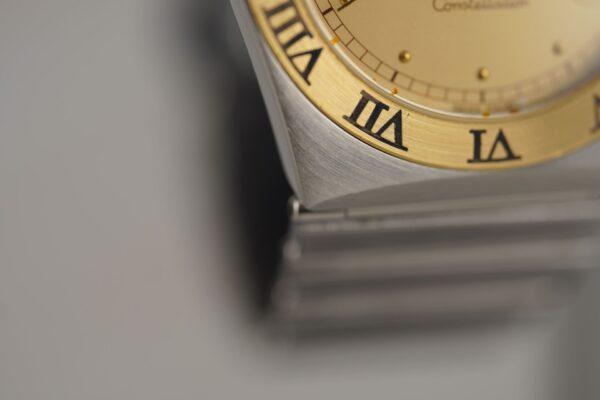 Omega Constellation 396.1070 – Image 9