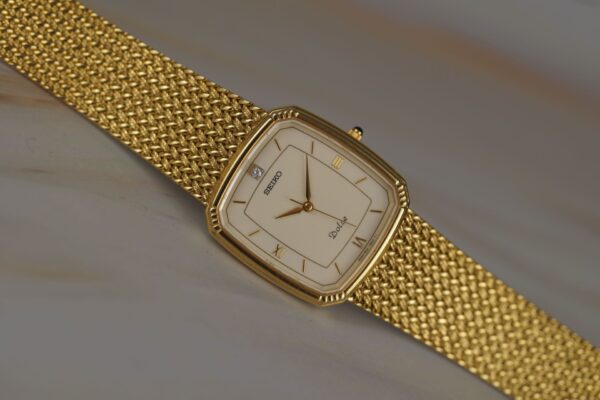 Seiko Dolce "Tonneau" 5E31-5A90 – Image 11