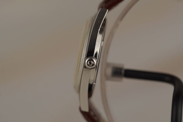 Omega Genève "C Shape" 136.041 – Image 3