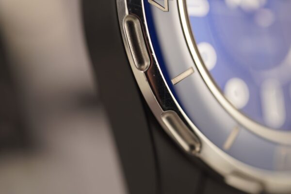 Chanel J12 Marine H2561 – Image 10