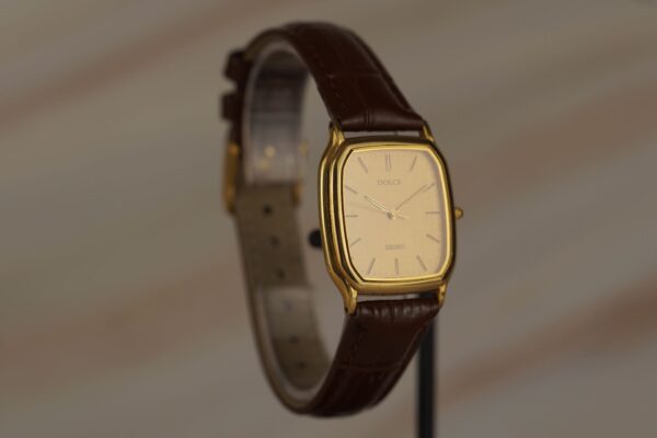 Seiko Dolce "Tonneau" 5E31-5B30 – Image 4