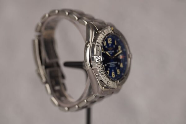 Breitling Superocean A17040 – Image 5