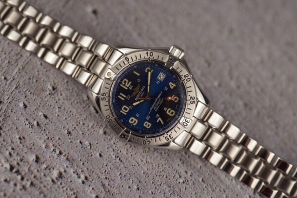 Breitling Superocean A17040 – Image 12