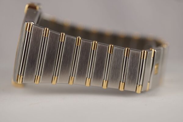 Omega Constellation 396.1070 – Image 12