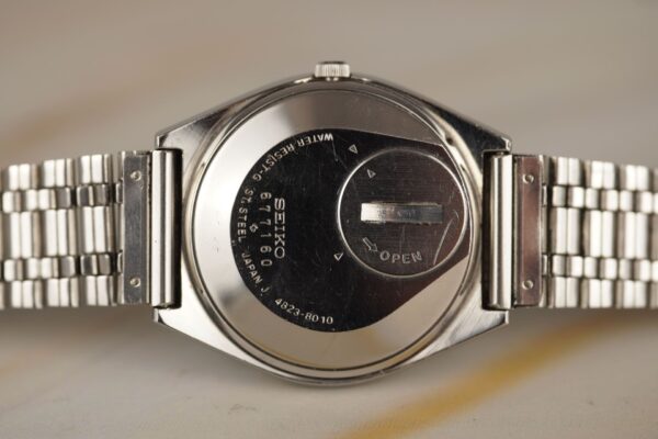 Seiko King Quartz  4823-8010 – Image 14