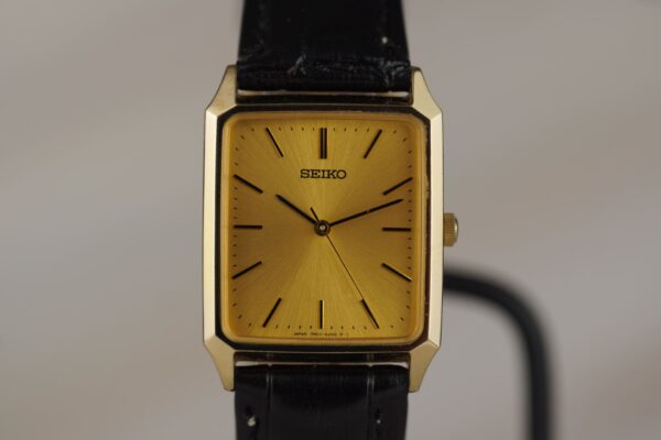 Seiko "Tank" Quartz 7N01-5180 – Image 6
