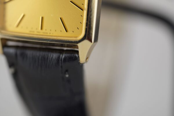 Seiko "Tank" Quartz 7N01-5180 – Image 8