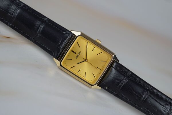 Seiko "Tank" Quartz 7N01-5180 – Image 11