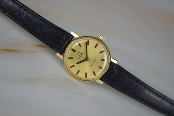 Omega Genève 511.0457 – Image 11