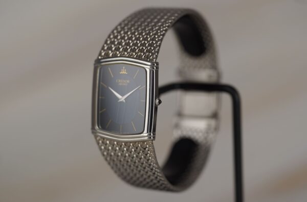 Seiko Credor "Tonneau" 6730-5330 – Image 2