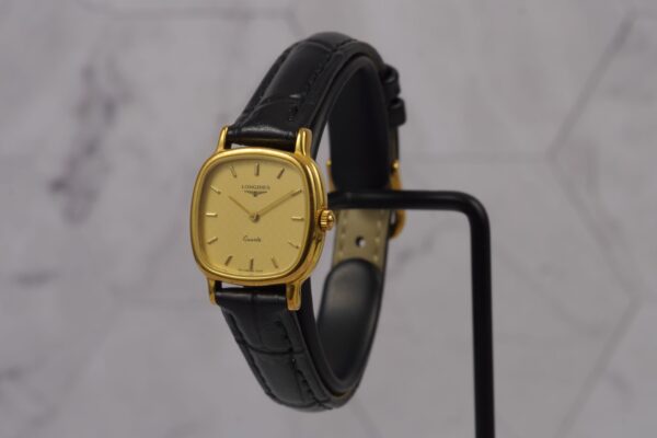 Longines "Tv" Quartz 153 7049 – Image 2