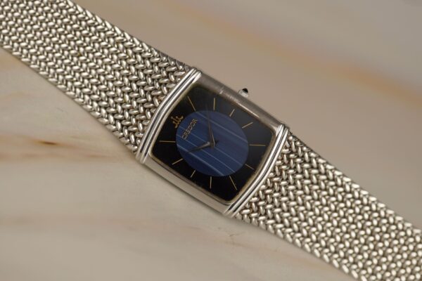 Seiko Credor "Tonneau" 2F70-5380 – Image 11