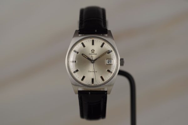 Omega Genève "C Shape" 136.041