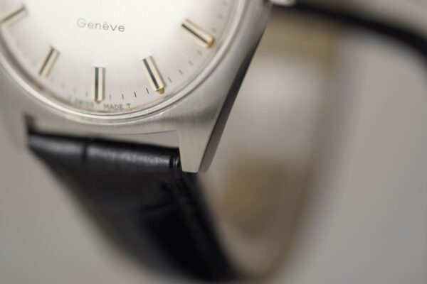 Omega Genève "C Shape" 136.041 – Image 7