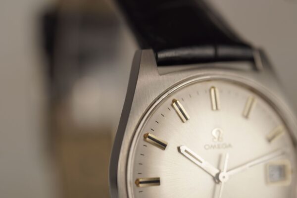 Omega Genève "C Shape" 136.041 – Image 8