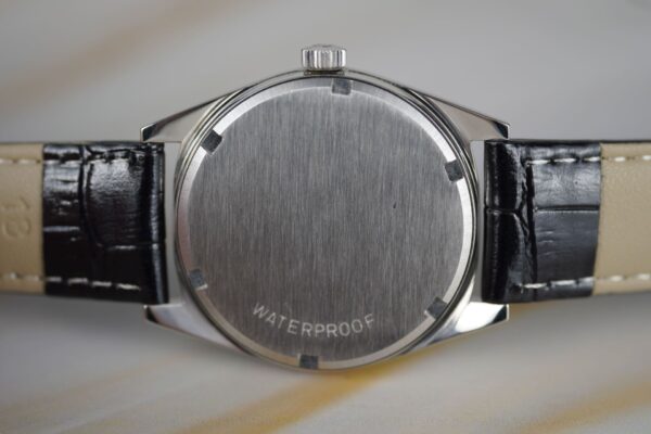 Omega Genève "C Shape" 136.041 – Image 13